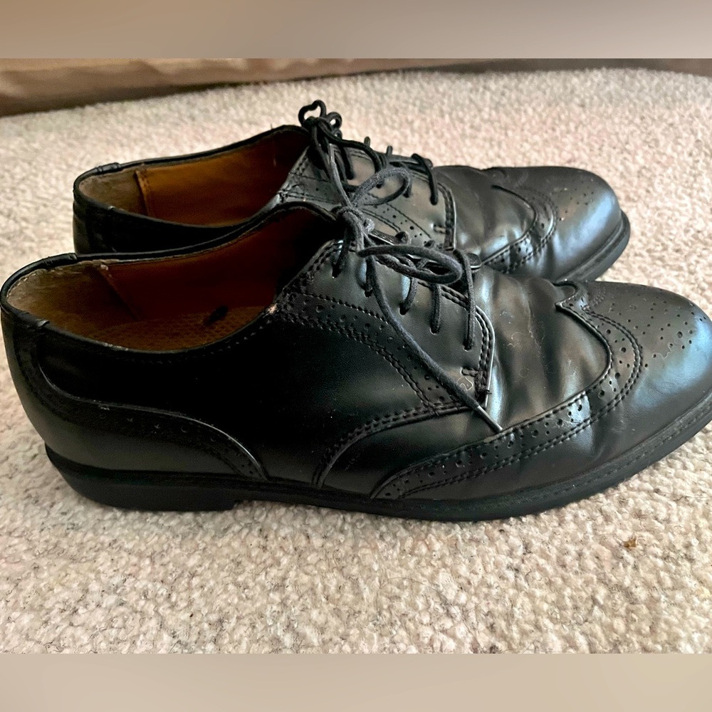 Chancellor’s Black Size 10W Men’s lace up Oxford Wingtip Faux Leather